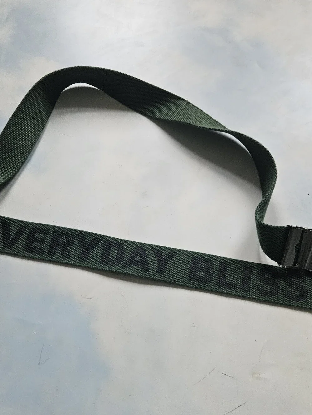 UNIF Dark Green 